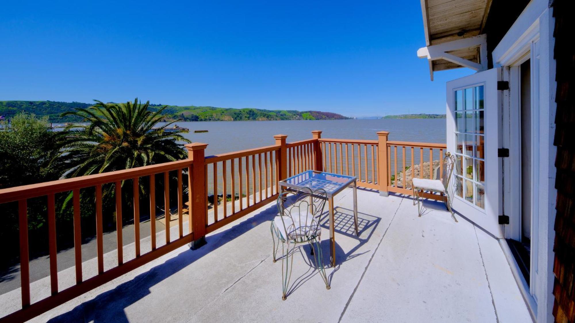 Shorelight Inn Benicia Exterior foto